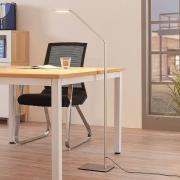 Resi LED-lattiavalaisin himmentimellä, ihanteellinen lukemiseen