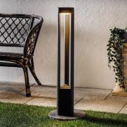 Lucande LED polkuvalaisin Pirron, 80 cm, kolmion muotoinen, IP54