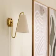 Globen Lighting seinävalaisin Lou Bouclé, valkoinen/messinki, kangas