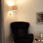 Rullaseinävalaisin, bouclé, valkoinen/kermanvärinen, lukuvalo