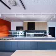 LED-kiskovalaisin Lucea 3-vaiheinen 15 W valkoinen