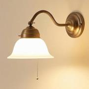 Boris-seinävalaisin messinkiä