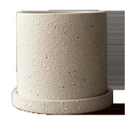 DBKD Grow ruukku Ø13 cm aluslautasella Creme structure