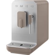 Smeg BCC02TPMEU Espressokeitin maidonvaahdottimella