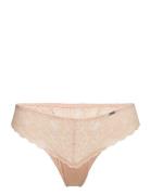 Brief Colin Thong Low Fashion Stringit Alusvaatteet Cream Lindex