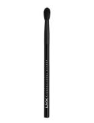 Pro Crease Brush Luomivärisivellin Nude NYX Professional Makeup