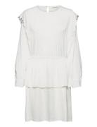 Dress Polvipituinen Mekko White Sofie Schnoor