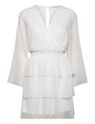 Alina Frill Dress Lyhyt Mekko White Bubbleroom