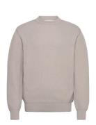 Round Neck Knit - Light Grey Tops Knitwear Round Necks Grey Garment Pr...