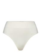 Smooth Thong Stringit Alusvaatteet Cream Organic Basics