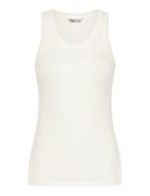 Beauty Layers Top Nsl Tops T-shirts & Tops Sleeveless White Triumph