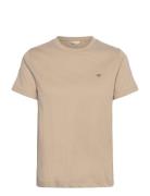 Reg Shield Ss T-Shirt Tops T-shirts & Tops Short-sleeved Beige GANT