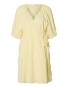Slfhannah 2/4 Short Wrap Broderi Dress D Polvipituinen Mekko Yellow Se...