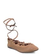 Suede Ballet Flats With Crossed Straps Ballerinat Brown Mango