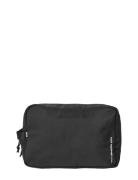 Tian Travel Kit Toilettilaukut Black Mads Nørgaard