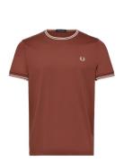 Twin Tipped T-Shirt Tops T-shirts Short-sleeved Brown Fred Perry